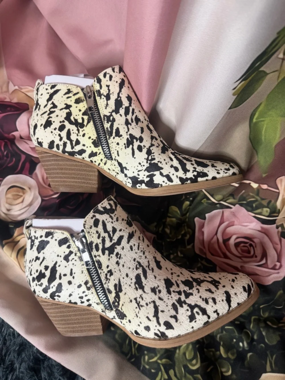 Volatile Gracemont Cowhide Booties Black and White NIB Size 6.5